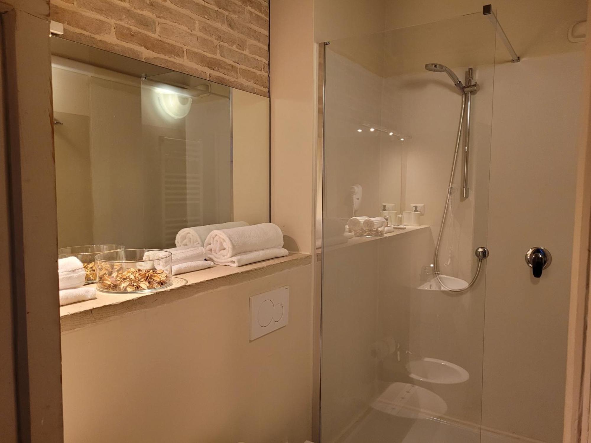 Relais Casetta56 Lugo  Eksteriør billede